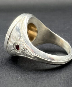 Alternative view of Pesos Signet Ring