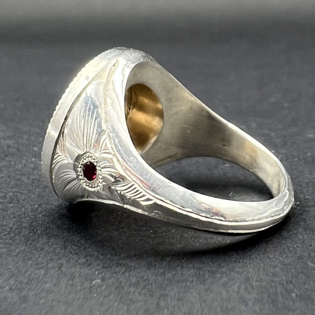 Pesos Signet Ring - Image 2