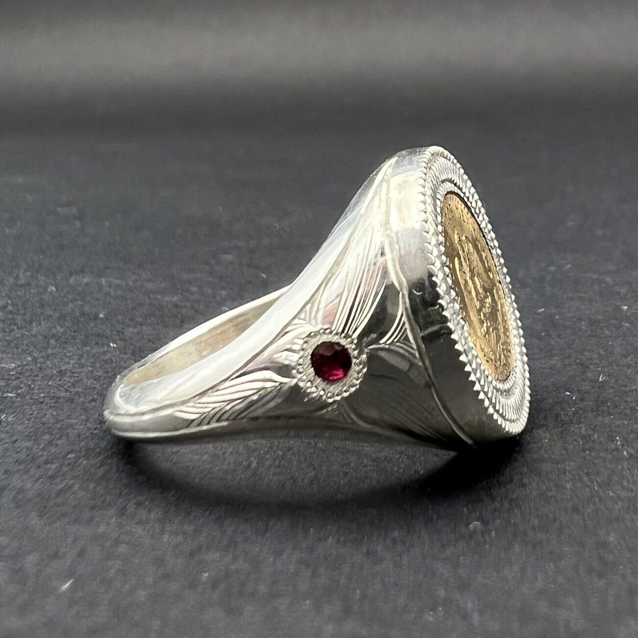 Pesos Signet Ring - Image 5